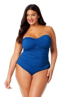 Women's Plus Live In Color Twist Front Shirred One Piece Swimsuit(Womens Plus Live In Color Twist Front Shirred One Piece Swimsuit)