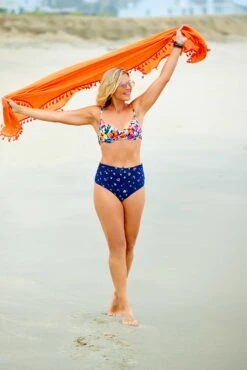 Women's Gradient Floral Shirred Underwire Bikini Swim Top(Womens Gradient Floral Shirred Underwire Bikini Swim Top) -ANNE COLE Shop gfsb2